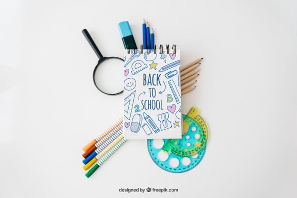 Free Back To School Composition Mockup Psd