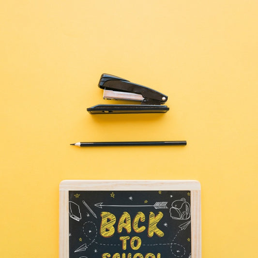 Free Back To School Mockup With Slate Psd
