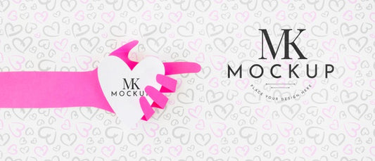 Free Beautiful Heart Concept Mock-Up Psd