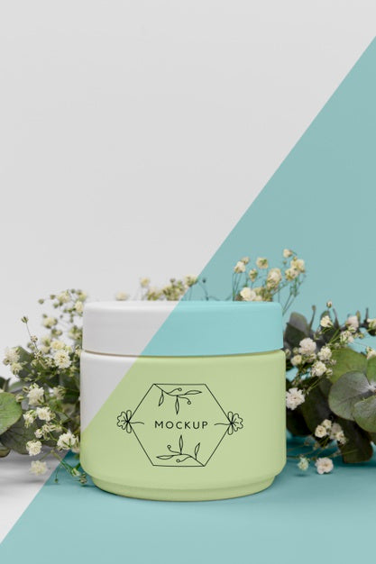 Free Beauty Product Cream With Plant Mock-Up Psd