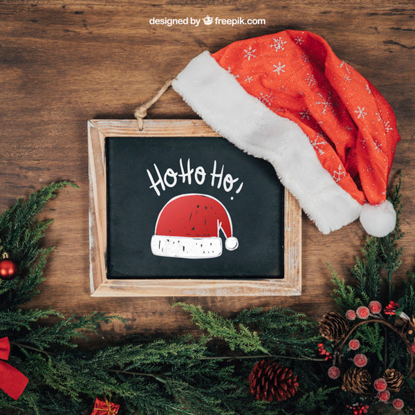 Free Blackboard And Santa Hat Mockup With Christmtas Design Psd