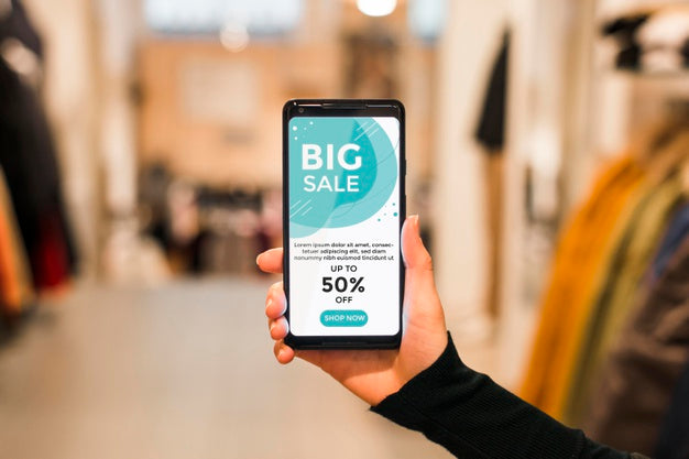Free Blank Screen Concept Mock-Up Psd