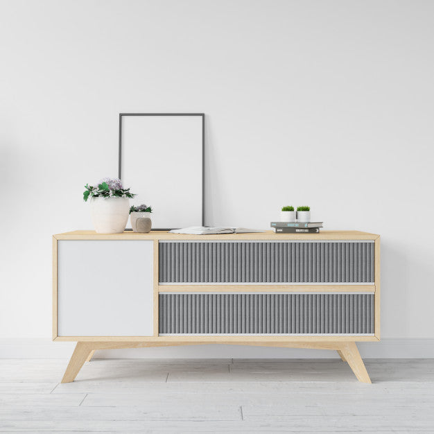 Free Blank White Frame Mockup On Wooden Table Psd