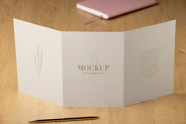Free Brochure Mockup In Real Context Psd