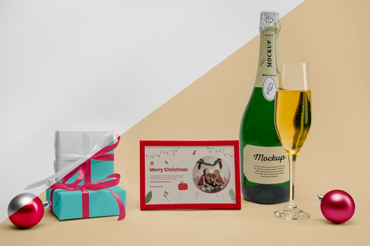 Free Champagne Bottle With Mock-Up Psd