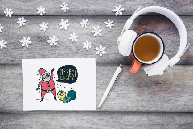 Free Christmas Mockup With Cover Or Letter Psd