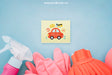 Free Cleaning Mockup With Paper On Top Psd