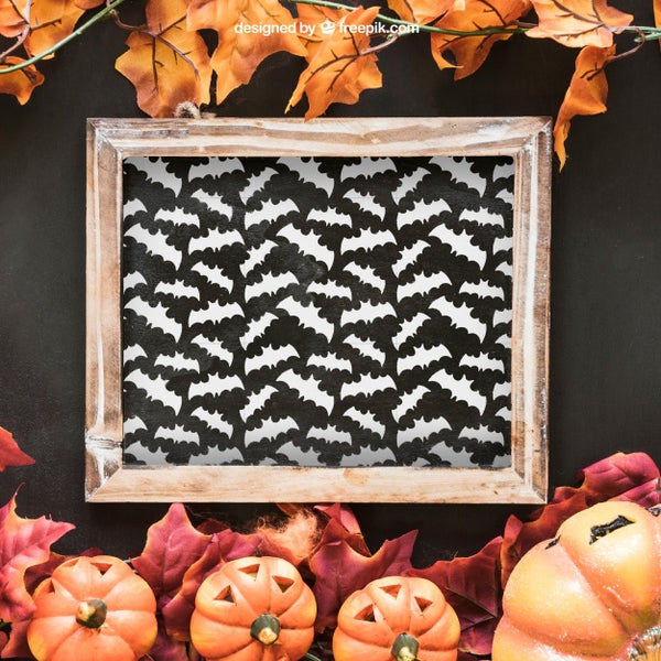 Free Close Up Halloween Slate Mockup Psd