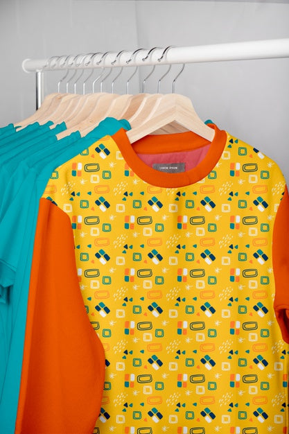 Free Colorful Shirt Concept Mock-Up Psd