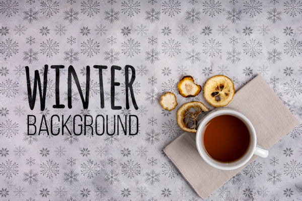 Free Cup Of Hot Tea On Winter Background Psd