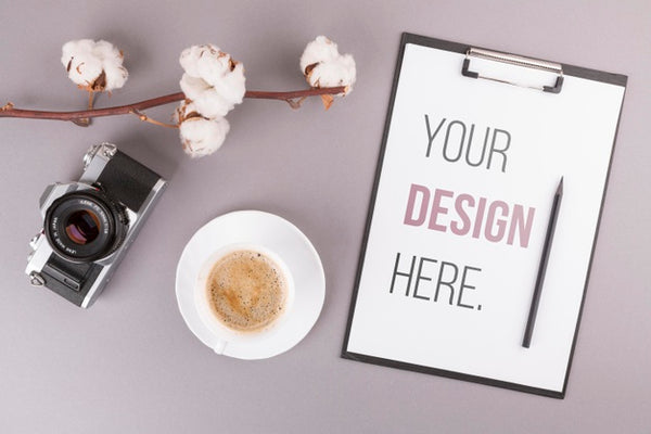 Free Desk Concept With Photo Camera Psd