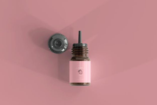 Free Dropper Bottle Mockup Psd