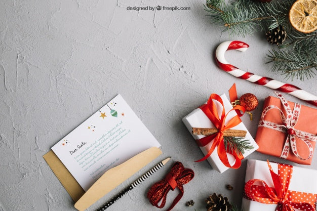 Free Elegant Letter Mockup With Christmas Design Psd
