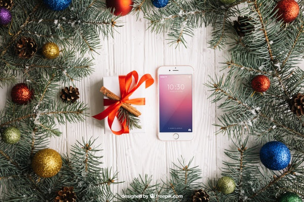 Free Elegant Smartphone Mockup With Christmas Design Psd