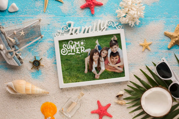 Free Family Vacation Photo Frame Mock-Up Psd