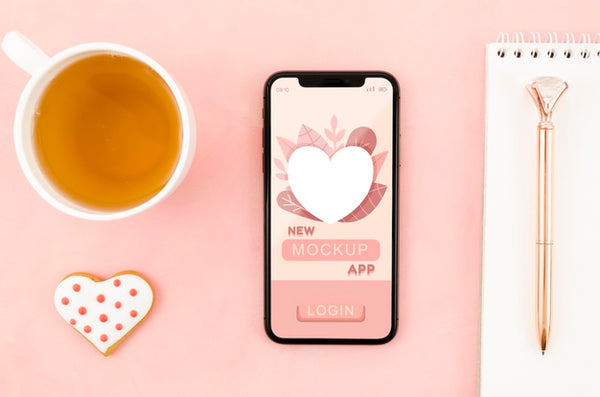 Free Flat Lay Smartphone Mock-Up With Cookie And Coffee Psd