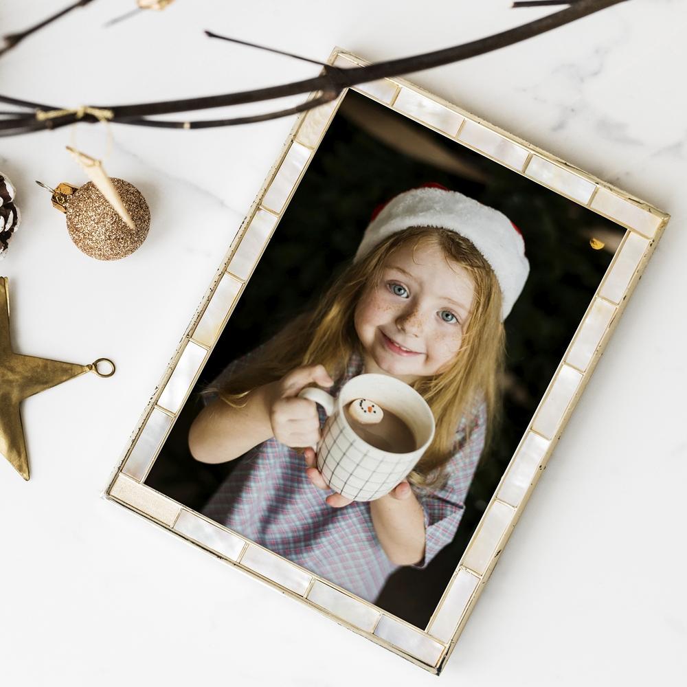 Free Frame Mockup, Editable Christmas Design Psd