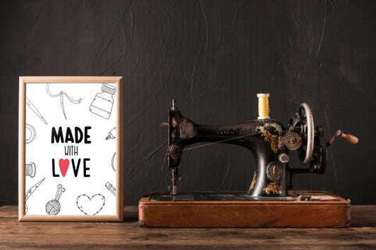 Free Frame Mockup With Sewing Concept Psd