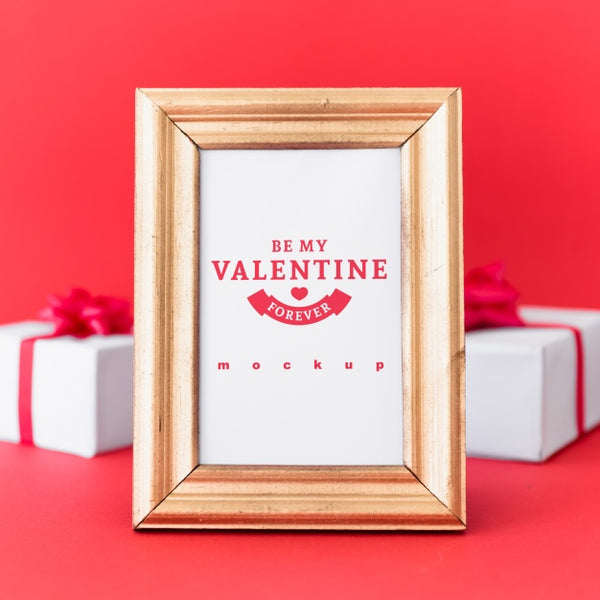 Free Frame Mockup With Valentine Concept Psd