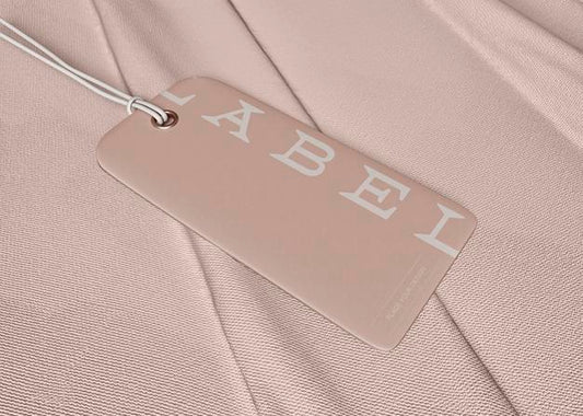 Free Hanging Tag Mockup Psd