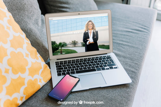 Free Home Office Concept With Laptop On Couch Psd