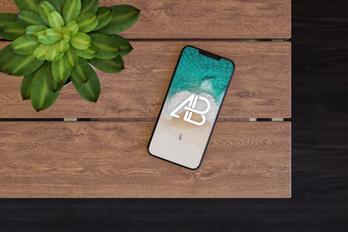 Free Iphone X On Table Mockup