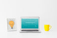 Free Laptop Mockup For Website Presentation With Back To School Concept Psd