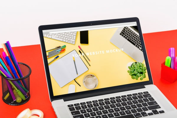 Free Laptop Mockup On Desk Psd