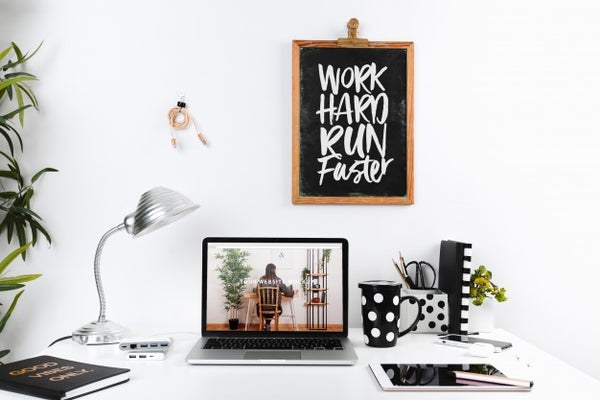 Free Laptop Mockup With Workspace Composition Psd
