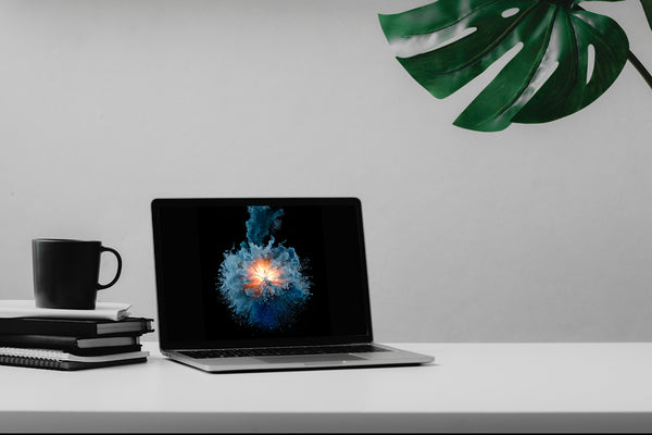 Free Macbook Pro Mockup