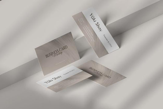 Free Minimalist Visiting Business Card Mockup Psd