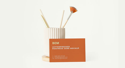 Free Minimalistic Letterpressed Business Card Mockup Psd