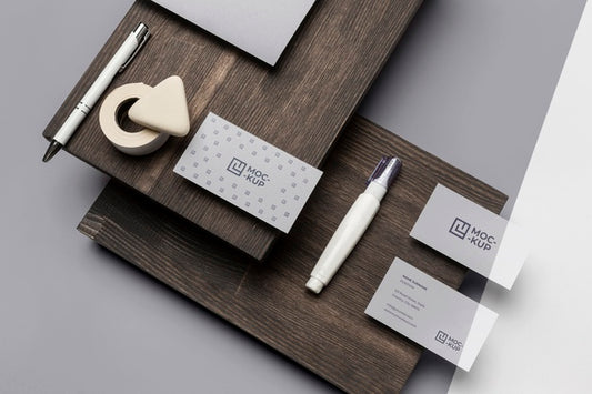 Free Mock-Up Stationery On Wood Composition Psd