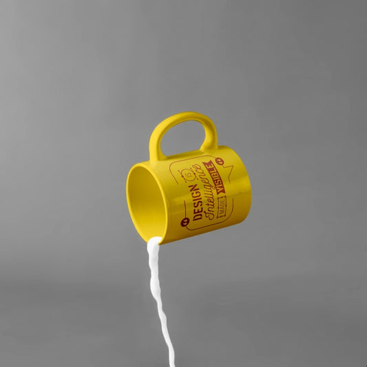 Free Mug Mockup With Milk Psd