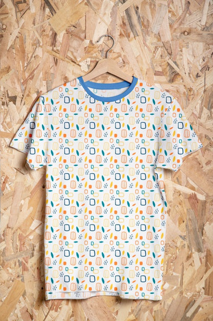 Free Multicolored Shirt Concept Mock-Up Psd