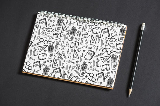 Free Notebook Mockup With Back To School Concept Psd