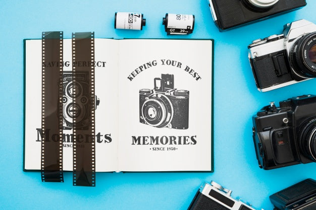 Free Open Book Mockup With Photography Concept Psd