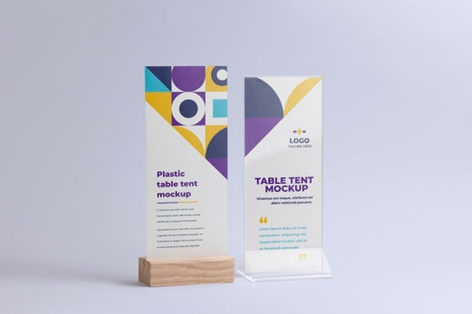 Free Paper Table Tent Mockup Isolated Psd