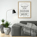 Free Poster Frame In Living Room Mockup Psd