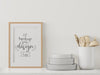 Free Poster Frame In Living Room Mockup Psd