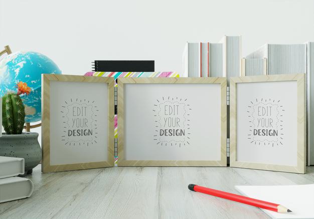 Free Poster Frame In Living Room Mockup Psd