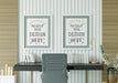 Free Poster Frame In Living Room Mockup Psd