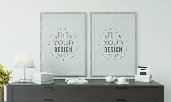 Free Poster Frame In Living Room Mockup Psd