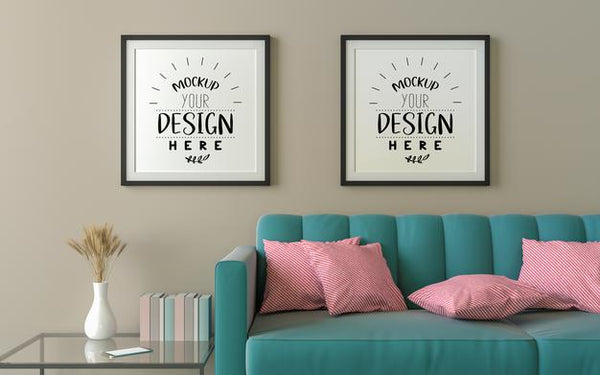 Free Poster Frames In Living Room Mockup Psd