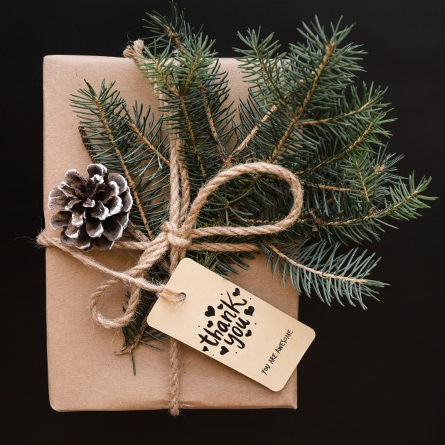 Free Present Box Mockup With Christmas Concept Psd