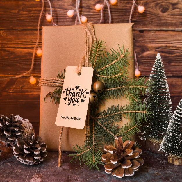 Free Present Box Mockup With Christmas Concept Psd