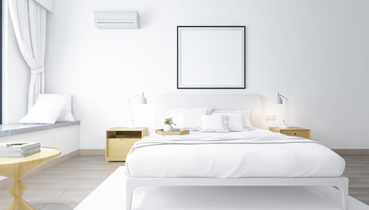 Free Realistic Modern Double Bedroom With Furniture And A Frame Psd