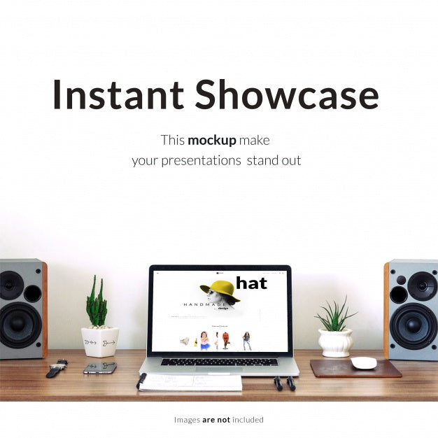 Free Realistic Screen Mock Up Psd