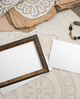 Free Retro Photo Frame – Psd Mockup