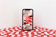 Free Smartphone Mockup With Valentine Concept Psd